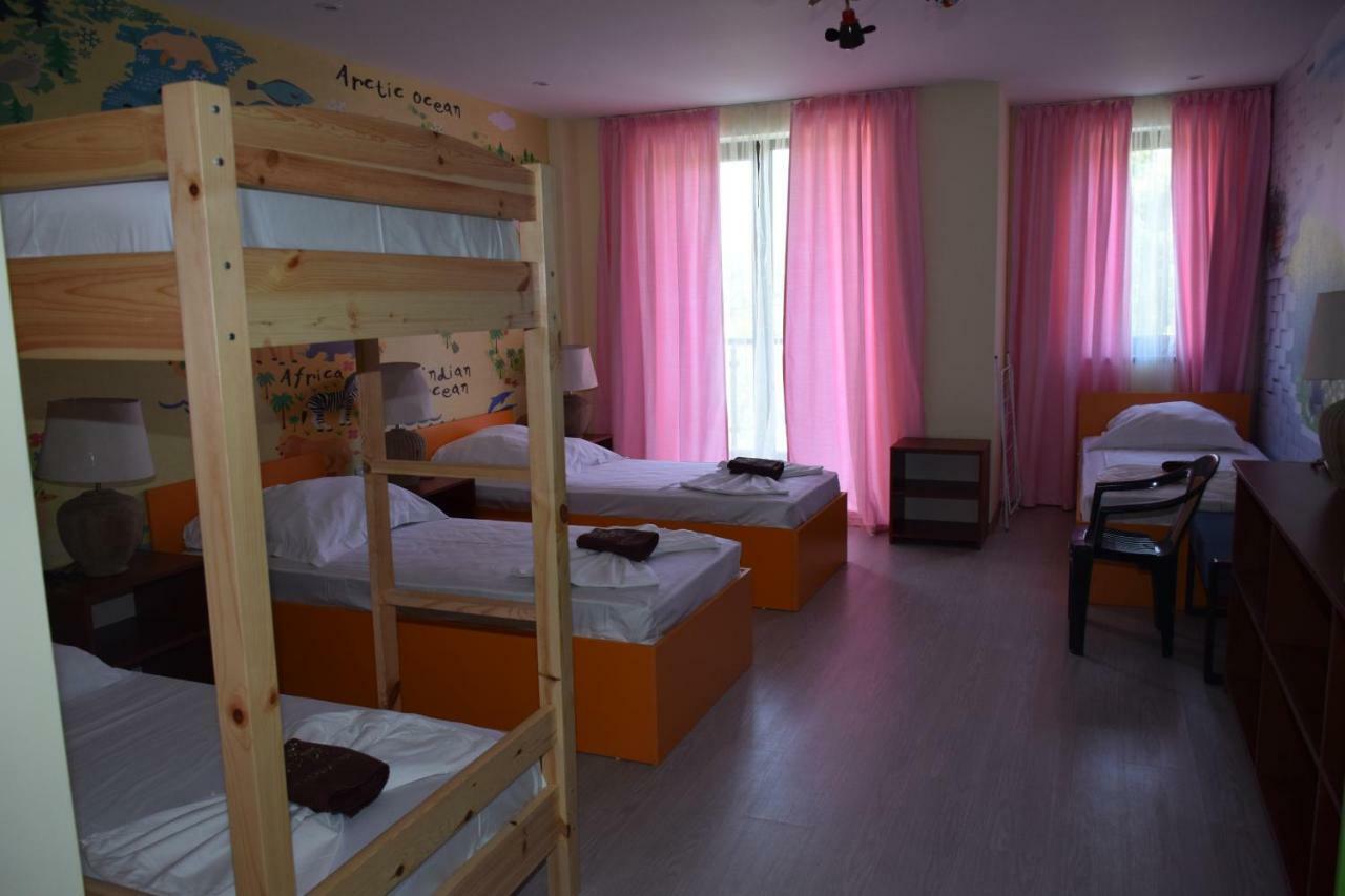 Hotel Camp And Pool Kranevo Esterno foto